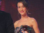 2009COSMO���ʱ��Ů�԰佱���� Maggie Q