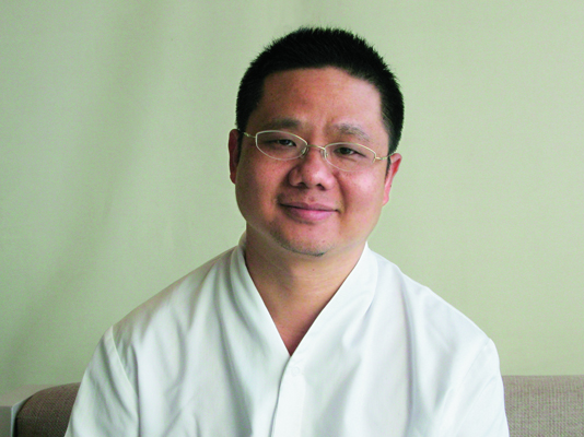 中央美术学院 丘挺图片