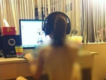 [视频] 11岁男孩与10岁女孩<em>猓聊</em> 发<em>猓</em>照要挟敲