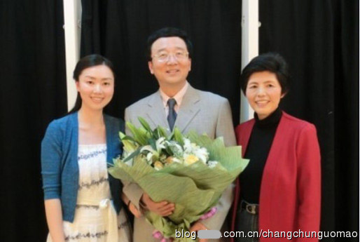 孙正平29岁女儿照片网络曝光 长相清秀漂亮(图