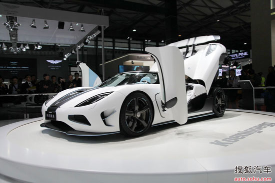 浙江玩车族专程看豪车 顶级超跑收入囊中-搜狐汽车