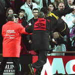 ������̳��ԱVS���Գ�ͻ