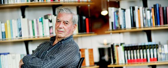 今年74岁的巴尔加斯·略萨成名甚早,他的一生注定要靠在性爱与政治两