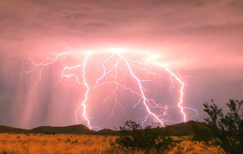 诡异球状闪电杀人事件